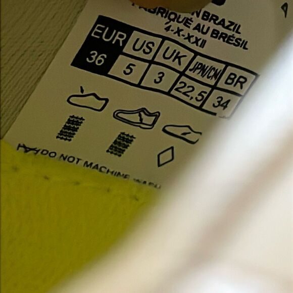 NWT VEJA Fritz Roy Sneakers - Picture 9 of 9